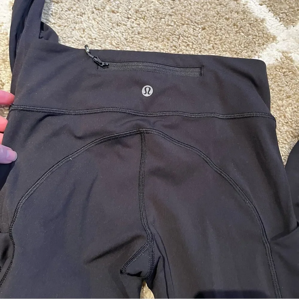 Lululemon Black 28